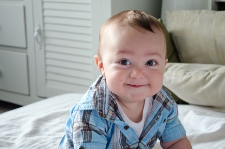 Miles - 9 Month baby photos - Raising his eyebrows like his daddy