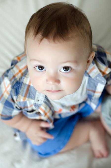 Miles - 9 Months Baby Photo - Oh those big brown innocent eyes